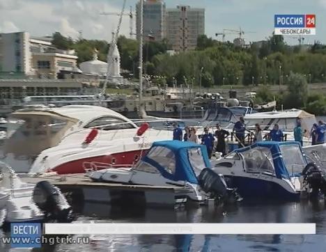 Участники экспедиции «Голубое ожерелье России» по воде решили добраться из Санкт-Петербурга до Севастополя