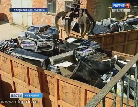 В Чувашии уничтожили почти 650 конфискованных игровых автоматов