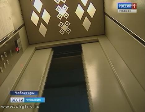 В Чебоксарах в этом году заменят больше 100 лифтов