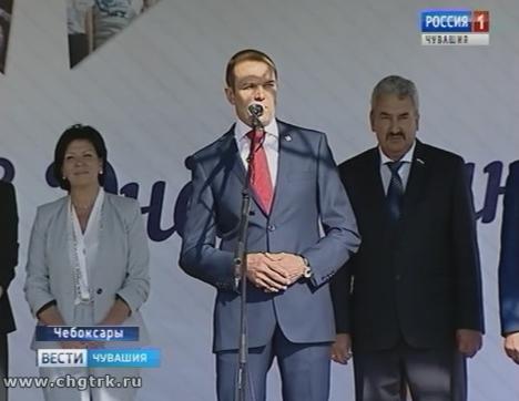 Михаил Игнатьев и депутаты Госдумы поздравили студентов с Днём знаний