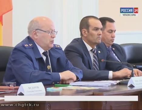Глава Чувашии вместе с правоохранительными органами обсудили противодействие коррупции