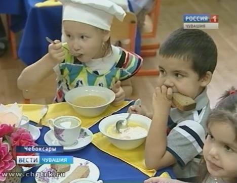 В ближайшие полгода питание в учебных заведениях Чебоксар не подорожает