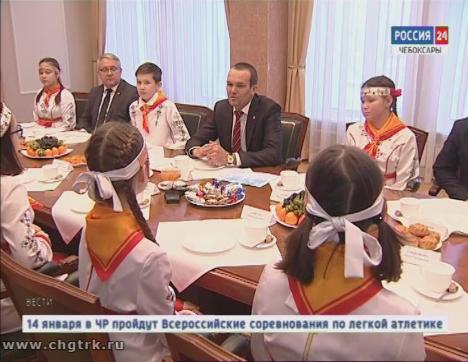 Глава республики пригласил на встречу участников концерта в Кремлёвском дворце