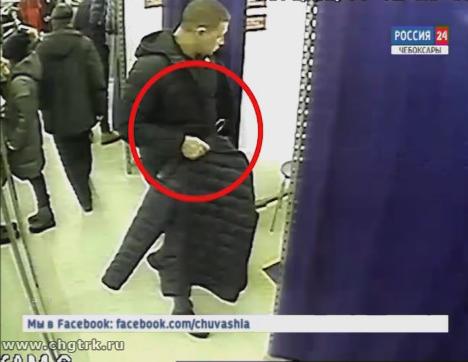 Чебоксарские оперативники задержали мужчину, похищавшего одежду из торговых центров