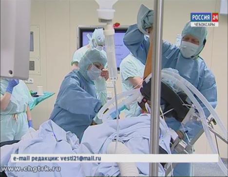 Ортопед из Литвы показал чебоксарским коллегам бережные операции на плечевом суставе