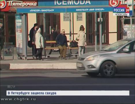 На чебоксарских остановках по утрам звучат песни военных лет