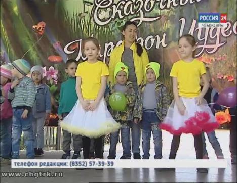 В Чебоксарах в четвёртый раз прошёл парад двойняшек