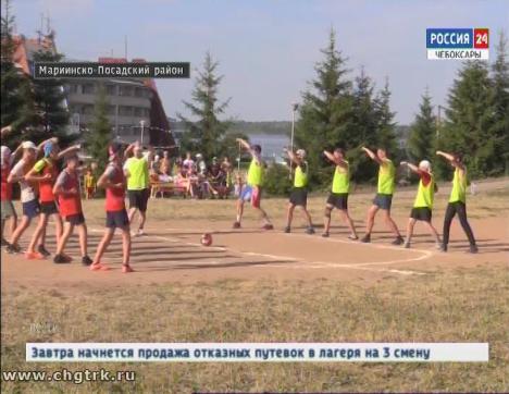 От любителей до профессионалов: в День здоровья  и спорта  в Чувашии многие поддержали российскую команду игрой в футбол