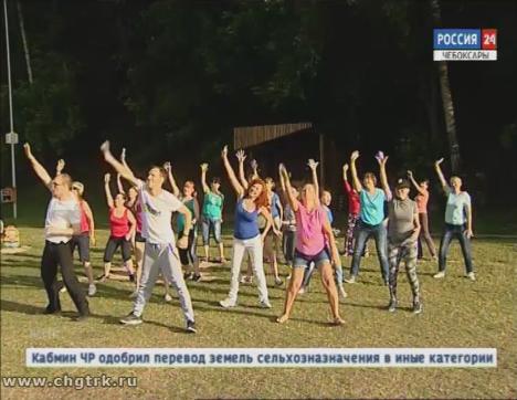 На Московской набережной прошёл танцевальный флешмоб