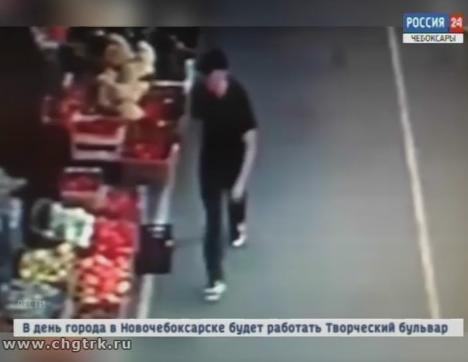  Полицейские устанавливают личность мужчины, подозреваемого в совершении мошенничества на одном из рынков Чебоксар