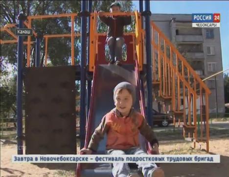 В Канаше завершают благоустройство дворов