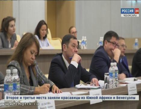 В Доме Правительства разбирались в ситуации с невыплатой зарплаты