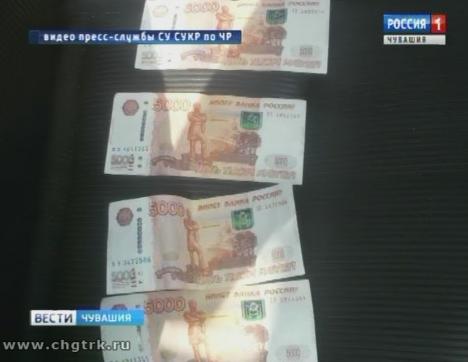 В Алатыре инспекторов ГИБДД осудили за вымогательство взятки