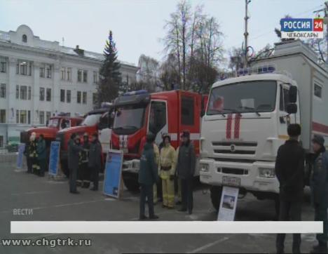 Накануне Дня спасателя в Чувашию поступили три современные пожарные машины