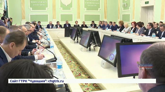 Михаил Игнатьев обсудил с главами муниципалитетов, как построить работу по наиболее эффективному исполнению нацпроектов