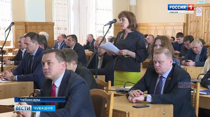  Экономия бюджета и создание конкурентной среды: на совещании в чебоксарской администрации обсудили работу «электронного магазина»