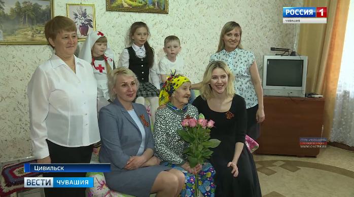 Депутат Государственной Думы Алена Аршинова побывала в гостях у участников Великой Отечественной войны в Цивильске