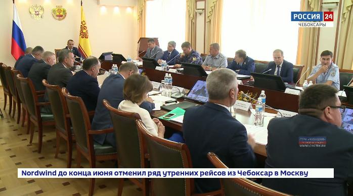 Михаил Игнатьев обсудил с главами муниципалитетов республики профилактическую работу с несовершеннолетними