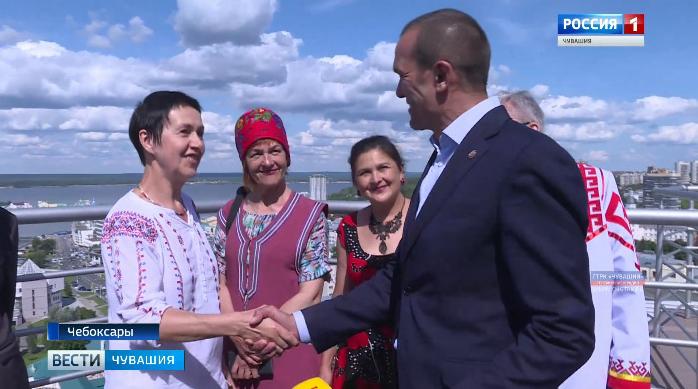 Михаил Игнатьев пообщался с участниками XIII Международного Кокелевского пленэра