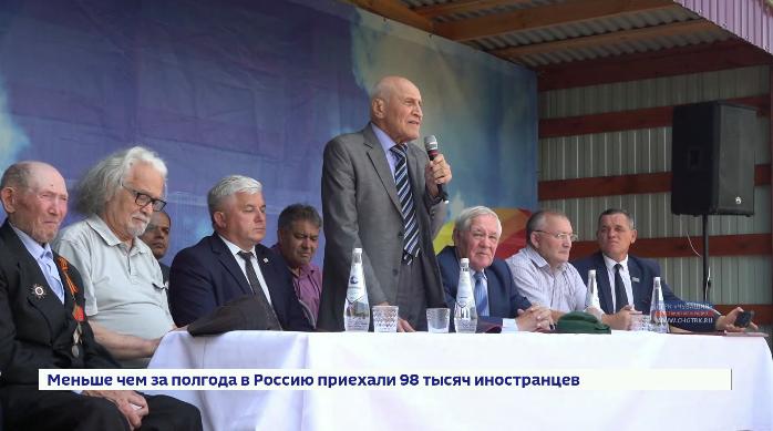 Почетным гостем всероссийского патриотического форума, который прошел в Батыревском районе, стал известный ученый Николай Дроздов