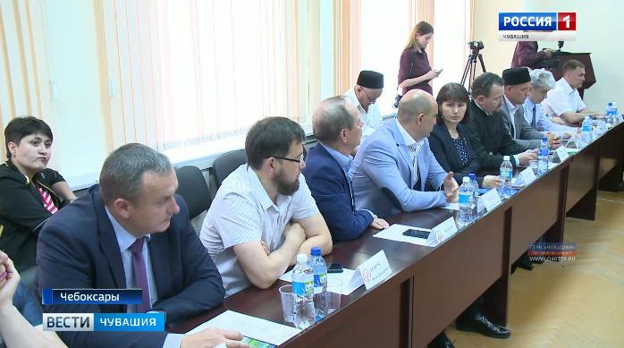 В Общественной палате Чувашии за круглым столом обсудили повышение качества и эффективности медицинской помощи 