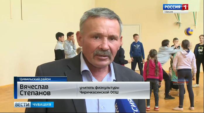 В сельских школах республики  обновляют спортивные залы