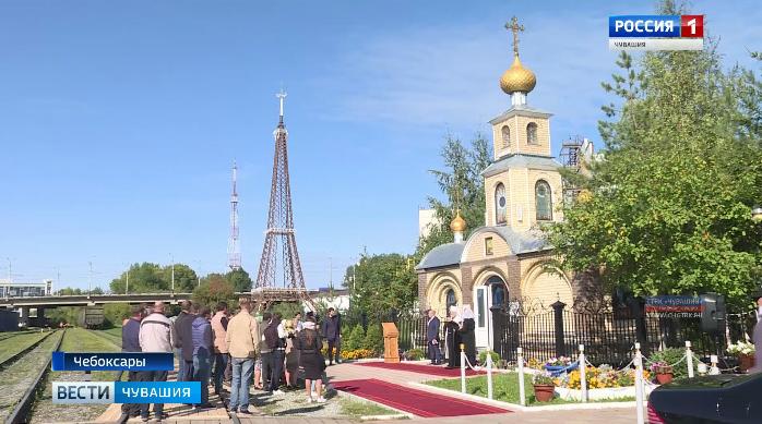В Чебоксарах возле железнодорожных путей возвели храм