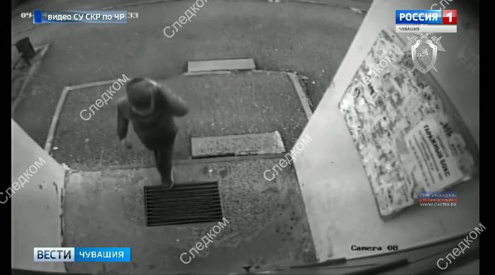 Житель Чебоксар бросил самокат в ребенка