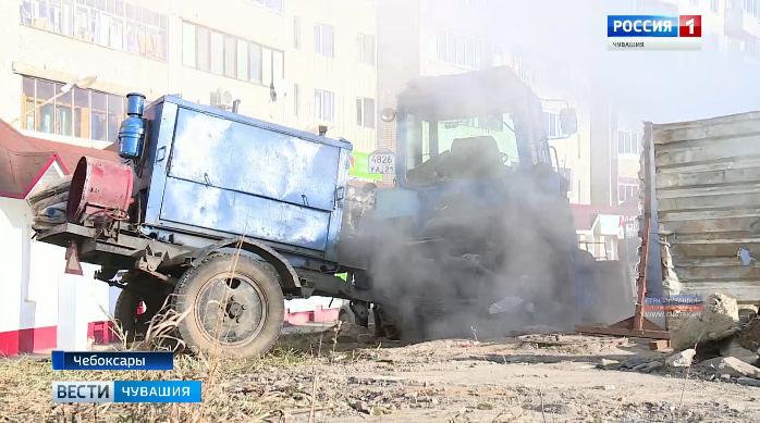 Сразу в двух районах Чебоксар произошли аварии на теплотрассах