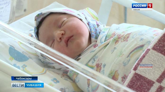 В Чувашии задерживают выплату пособия на первого ребенка