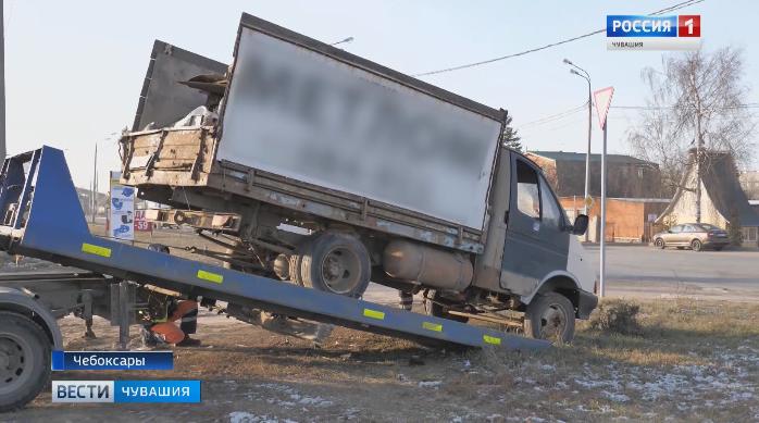 В Чебоксарах проходят рейды по эвакуации транспортных средств, используемых не по назначению