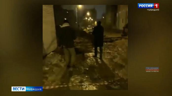 Житель Чувашии увяз в грязи по пояс: спасли автолюбители