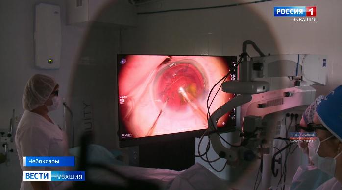 В преддверии новогодних праздников офтальмологи предупреждают об опасности травматизма
