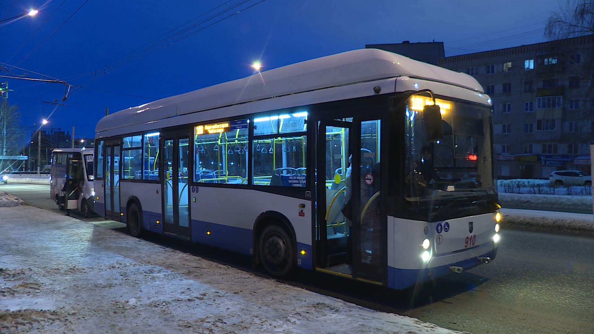 Сегодня троллейбус Чебоксары-Новочебоксарск №100 начал свою работу