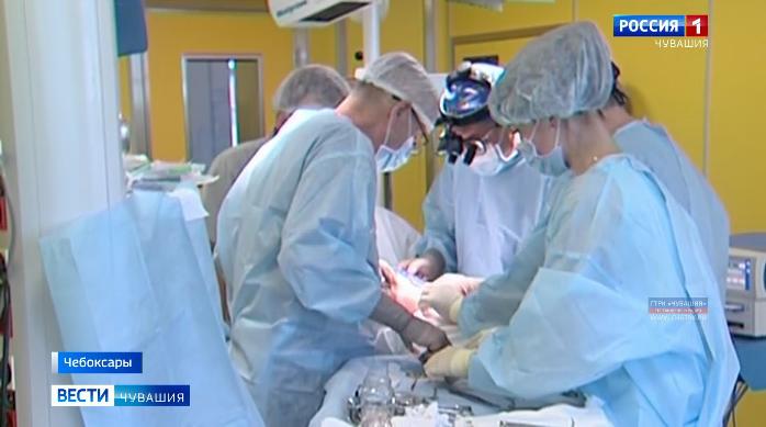 Ювелиры своего дела: детские хирурги Чувашии спасают жизни  маленьких пациентов уже полвека
