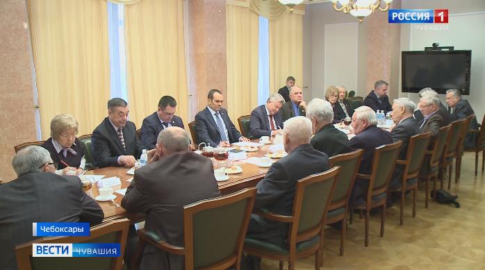 В Чебоксарах прошла встреча Главы республики с членами Совета старейшин