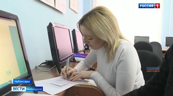 Начавшийся сегодня прием в первые классы чебоксарских школ будет проходить поэтапно