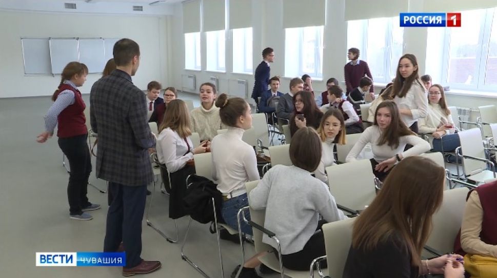   Школьники Чувашии сдали экзамен по говорению  