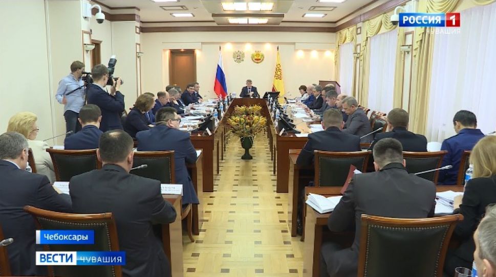    В Чувашии обсудили вопрос коррупции и взяток в особо крупном размере   