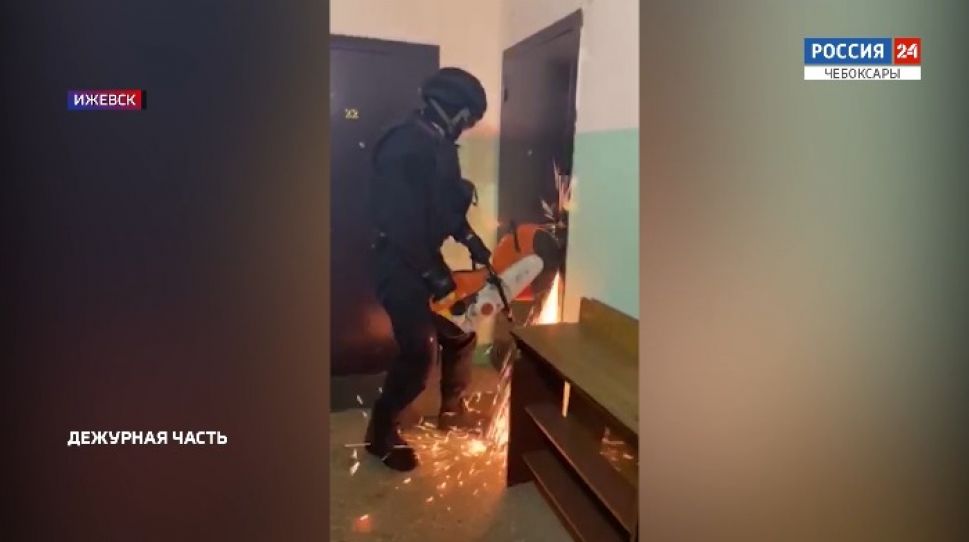 Чувашские полицейские выявили межрегиональную группу мошенников, опустошавшую счета россиян