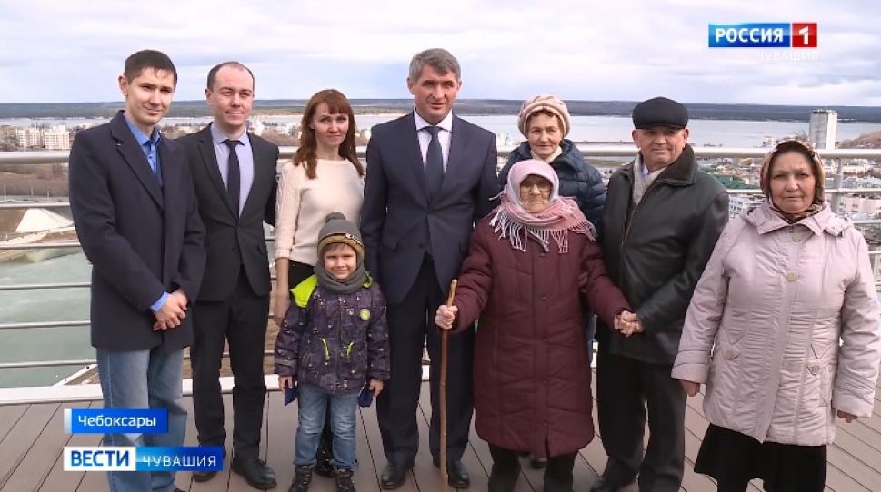  102-летней труженице тыла показали Чебоксары с высоты птичьего полета 