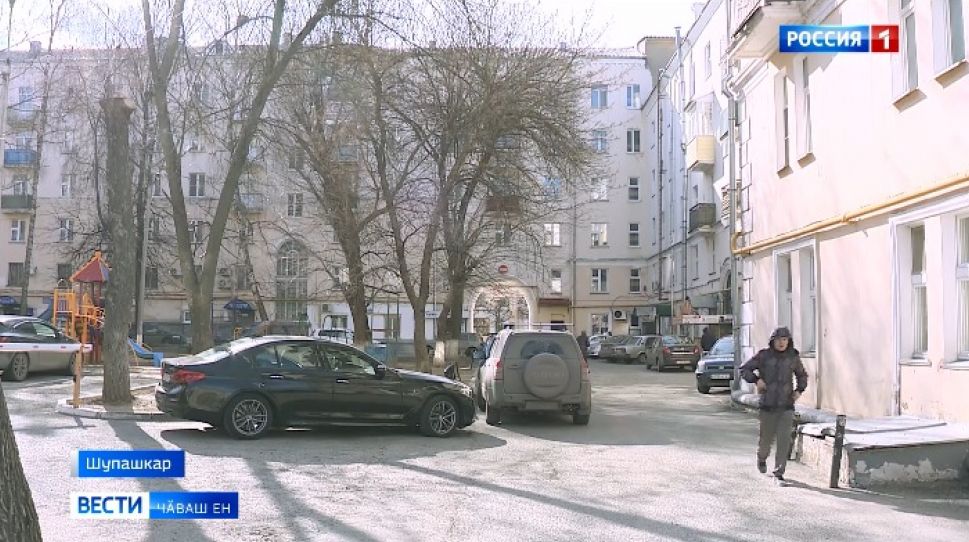 Тӗп юсав тумалли вӑхӑта унталла-кунталла куҫарнӑ вӑхӑтра ҫурт тӑрри йӑтӑнса анма пултарать