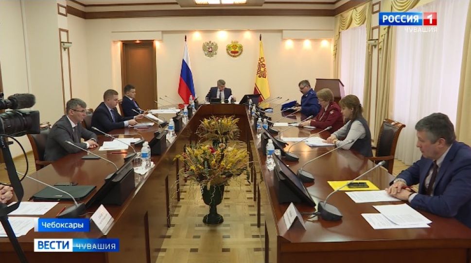 В Чувашии 16 пациентов с коронавирусом подключены к ИВЛ