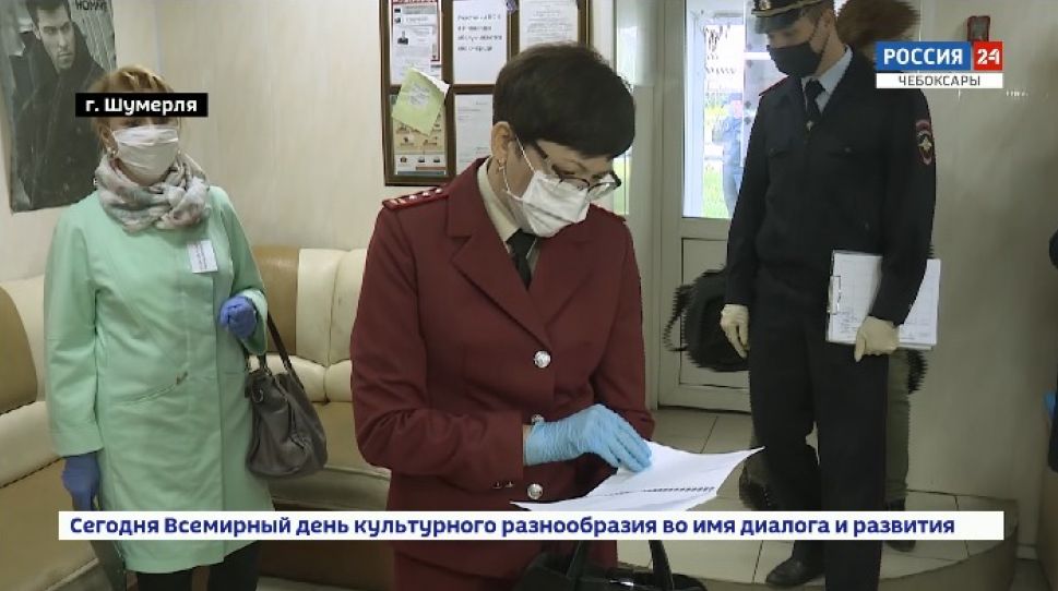 В Шумерлинском и Порецком районах исправно соблюдают масочный режим