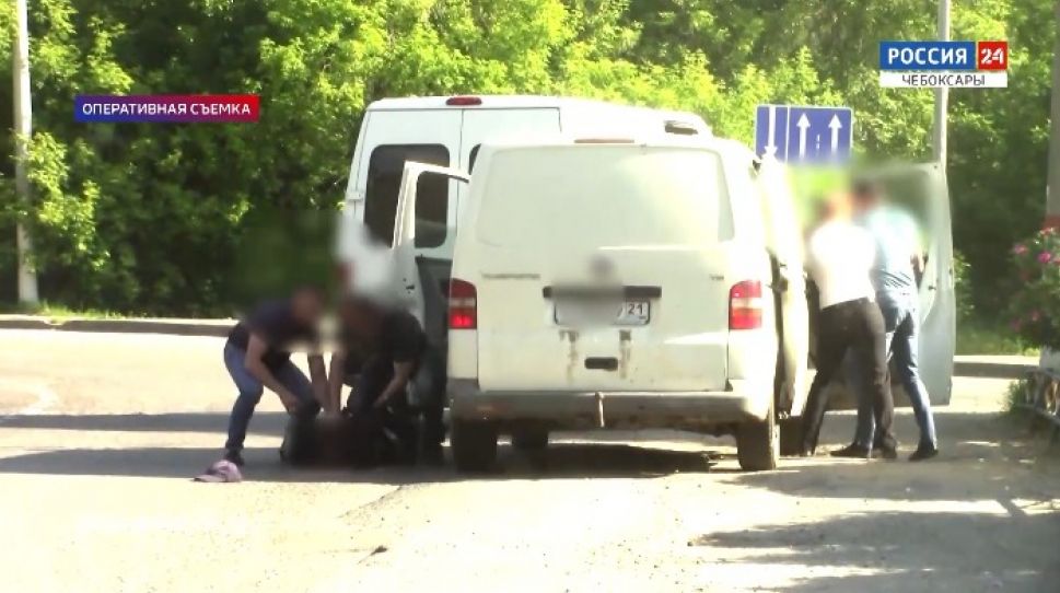 Чебоксарцы крали вещи из гаражей и продавали на сайте объявлений