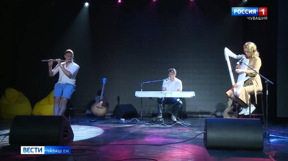 "Ӑҫта каян чӗкеҫ" халӑх юрри Японире пурӑнакансем ӑнланмалла янӑрать