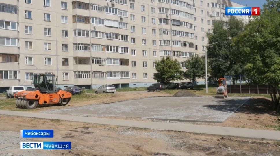 В Чебоксарах "ТУС" и "Стройтех" не справляются с благоустройством дворов