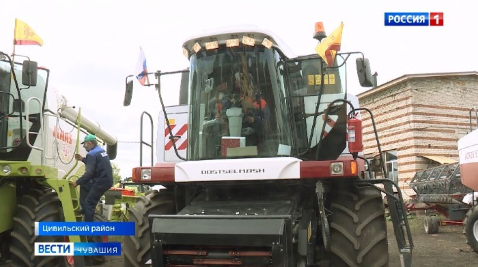 Гостехнадзор и МЧС проверяют сельхозтехнику в Чувашии