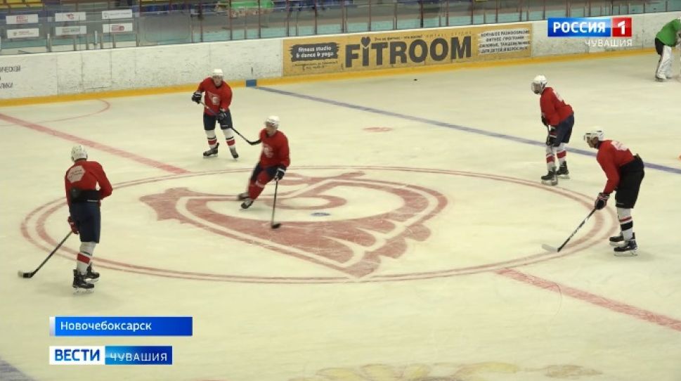 В Новочебоксарске прошла презентация молодежной хоккейной команды «Сокол»