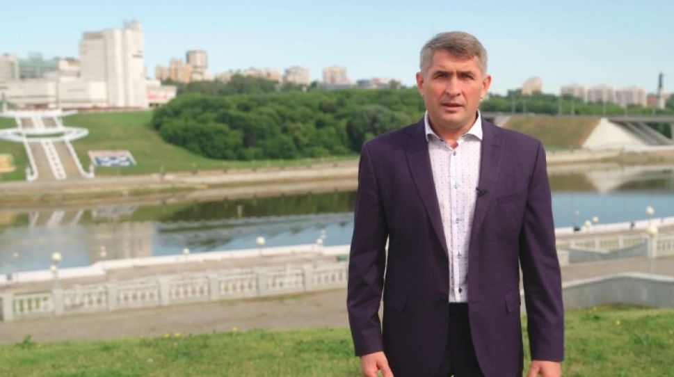 Олег Николаев поздравил Алатырь с Днём города
